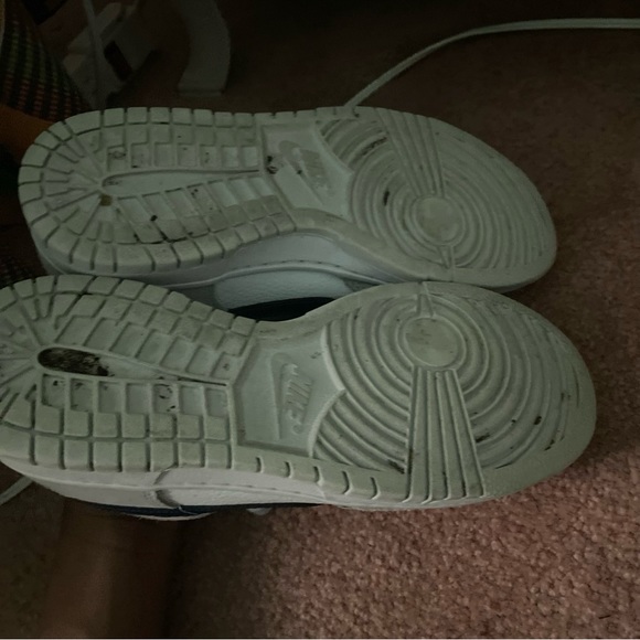 Nike with blue and grey - Picture 8 of 9